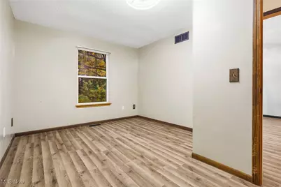 9812 Carters Ford Road, Deerfield, OH 44411 - Photo 11