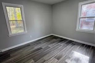 325 E 257th St, Euclid, OH 44132 - Photo 21