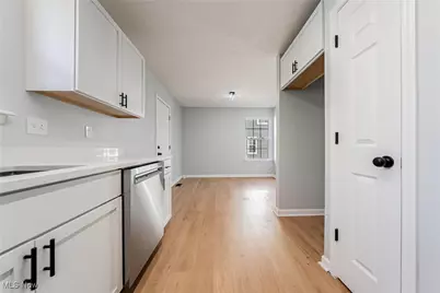 2394 E 39th Street, Loveland, OH 44115 - Photo 17