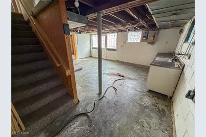 800 Elm Street, Martins Ferry, OH 43935 - Photo 29