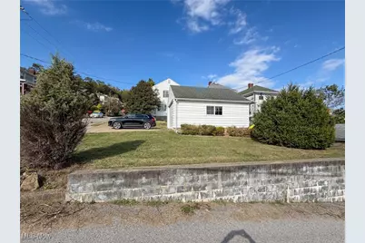 800 Elm Street, Martins Ferry, OH 43935 - Photo 5