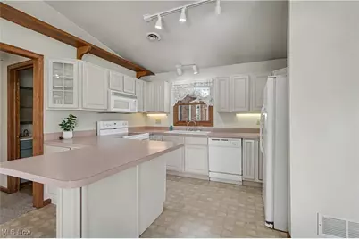 911 N State Route 83, Beverly, OH 45715 - Photo 17