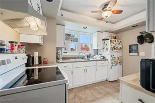 126 S West St, Columbiana, OH 44408 - Photo 5