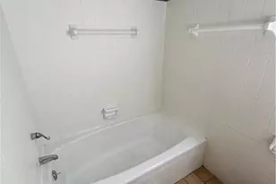 7247 Pennsylvania Ave, Youngstown, OH 44514 - Photo 11