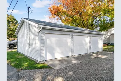 821 Lake Avenue NE, Massillon, OH 44646 - Photo 23