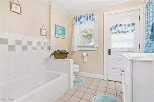 821 Lake Ave NE, Massillon, OH 44646 - Photo 17