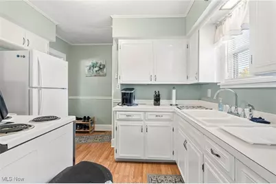 821 Lake Avenue NE, Massillon, OH 44646 - Photo 11