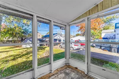 122 Bellfield Avenue, Elyria, OH 44035 - Photo 7