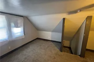 1092 E 143rd St, Loveland, OH 44110 - Photo 9