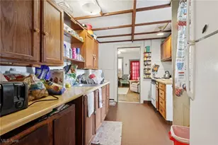 634 Kling St, Akron, OH 44311 - Photo 11