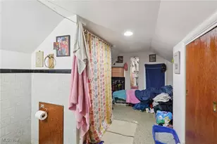 634 Kling St, Akron, OH 44311 - Photo 17