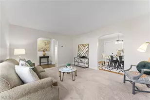 1220 25th St NE, Canton, OH 44714 - Photo 9