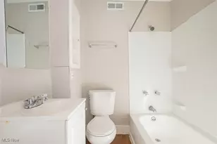 1845 W 48th St, Loveland, OH 44102 - Photo 9