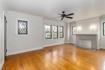 3474 Raymont Boulevard, University Heights, OH 44118 - Photo 3