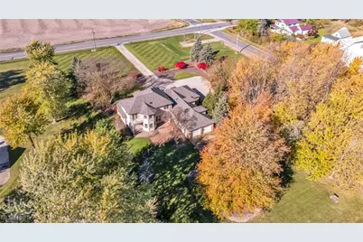 756 N Center Street, LaGrange, OH 44050 - Photo 5