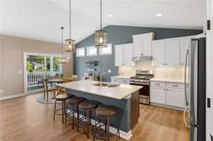 2334 Ledgestone Dr NW, Uniontown, OH 44685 - Photo 5