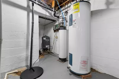 1850 Whipple Avenue NW, Canton, OH 44708 - Photo 29