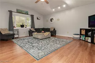 30615 Crescent Dr, Willowick, OH 44095 - Photo 17