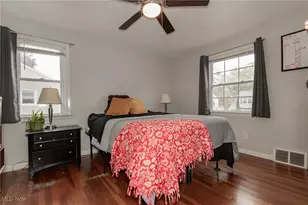 30615 Crescent Dr, Willowick, OH 44095 - Photo 21