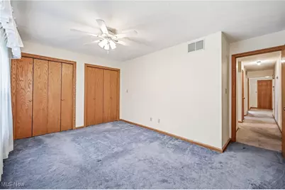 1515 Braceville Robinson Road, Worthington, OH 44470 - Photo 15