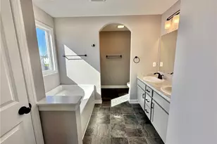 2316 Ledgestone Dr NW, Uniontown, OH 44685 - Photo 9