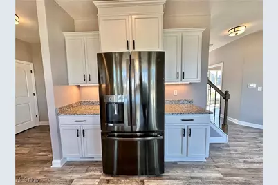 2316 Ledgestone Drive NW, Uniontown, OH 44685 - Photo 19