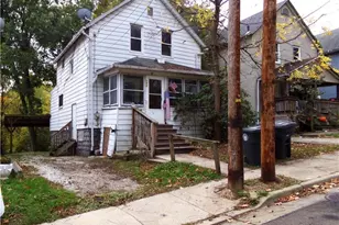 592 Sharon St, Akron, OH 44314 - Photo 1