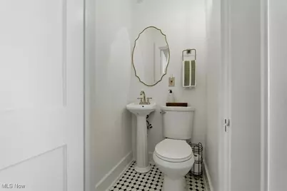 217 E 9th Street, Williamstown, WV 26187 - Photo 13