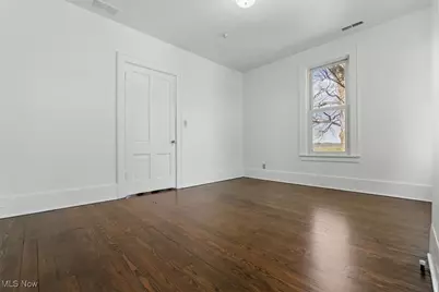 217 E 9th Street, Williamstown, WV 26187 - Photo 21