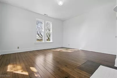 217 E 9th Street, Williamstown, WV 26187 - Photo 23