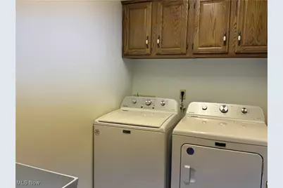 1357 S Azalea Boulevard, Barberton, OH 44203 - Photo 13