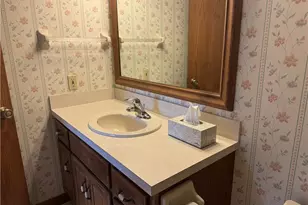 1357 S Azalea Blvd, Barberton, OH 44203 - Photo 11