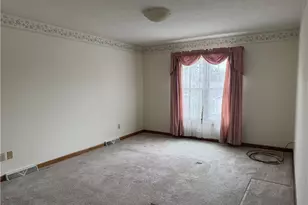 1357 S Azalea Blvd, Barberton, OH 44203 - Photo 9