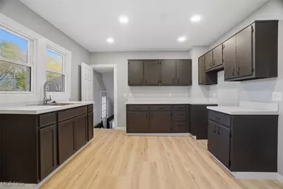 949 E 6th Street, Ashtabula, OH 44004 - Photo 21