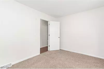 8941 Shoemaker Avenue, Canal Fulton, OH 44614 - Photo 23