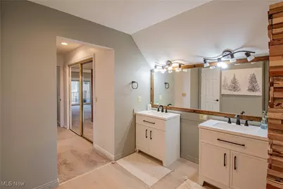 700 Stillwater Drive, Deerfield, OH 44411 - Photo 27