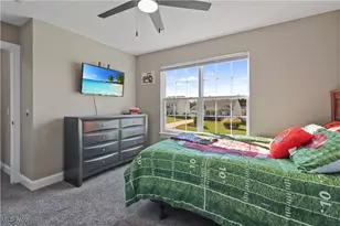 807 Asbury Pointe Ln, Painesville Twp, OH 44077 - Photo 33