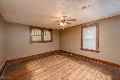 13004 Edison Street NE, Alliance, OH 44601 - Photo 19