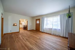 642 Jordan Dr NW, New Philadelphia, OH 44663 - Photo 15
