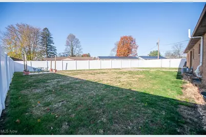 642 Jordan Drive NW, New Philadelphia, OH 44663 - Photo 9