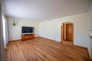 642 Jordan Dr NW, New Philadelphia, OH 44663 - Photo 13