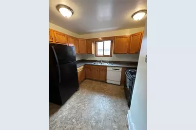17010 Kenyon Road, Huber Heights, OH 44120 - Photo 3