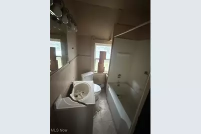 148 Oak Street, Elyria, OH 44035 - Photo 29