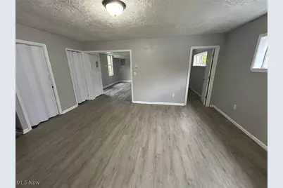 3328 W 61st Street, Loveland, OH 44102 - Photo 7