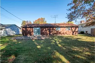 1819 Gloucester Dr, Lorain, OH 44053 - Photo 3