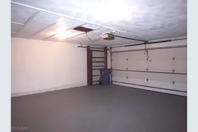 1819 Gloucester Drive, Lorain, OH 44053 - Photo 33