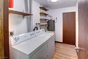 1819 Gloucester Dr, Lorain, OH 44053 - Photo 13