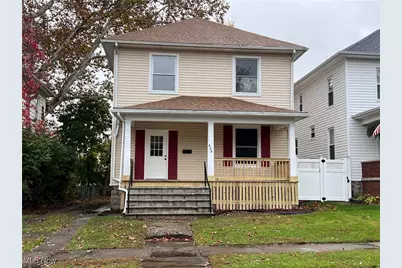 828 Locust Avenue, Zanesville, OH 43701 - Photo 1