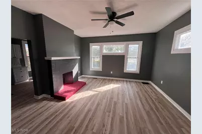 828 Locust Avenue, Zanesville, OH 43701 - Photo 3