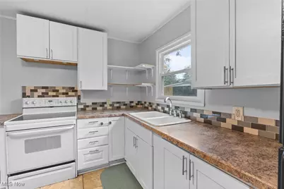 2832 Wingate Avenue, Akron, OH 44314 - Photo 11